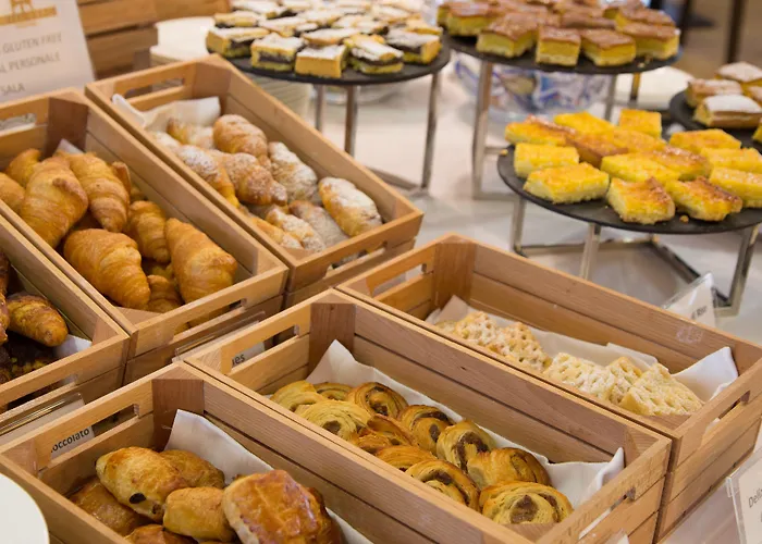 会展中心贝斯特韦斯特优质酒店 4*