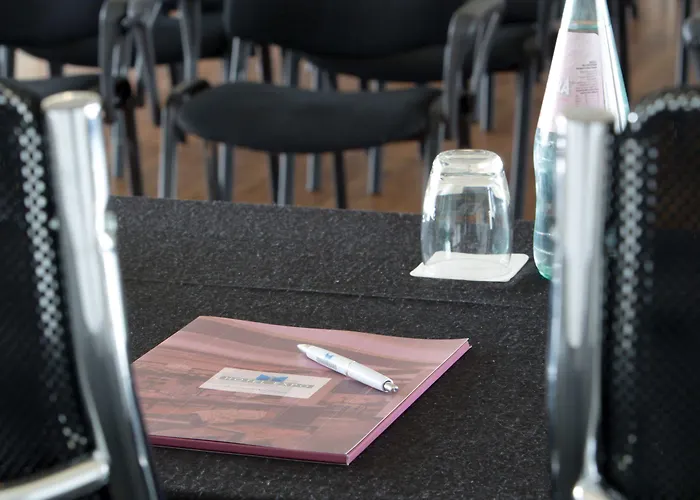 会展中心贝斯特韦斯特优质酒店 酒店 4*